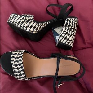 Black and White Women's Platform Sandals